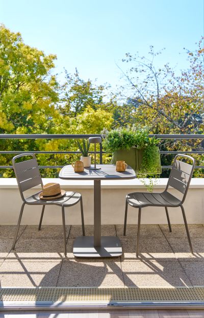 Alegoria chaise empilable café