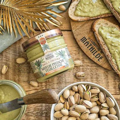 Pistache feuilletine dubai stijl