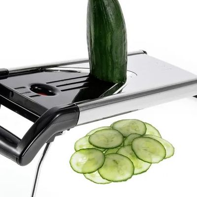 Mandoline met verstelbaar mes