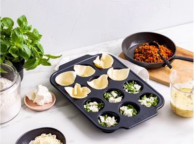 Moule à muffins bistro 12 pcs