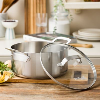 Kookpot met deksel 24 cm