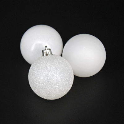 Set van 18 kerstballen