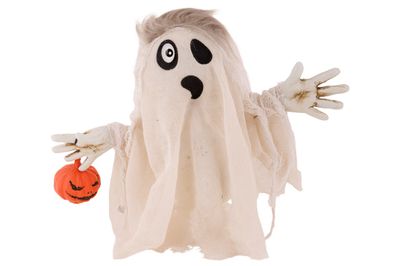 Spook walking&laughing