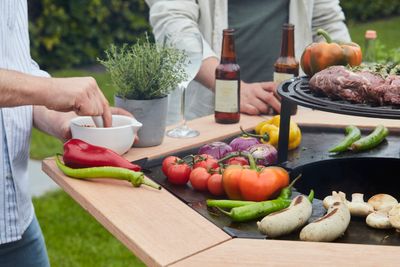 Bijzettafels voor Nestor