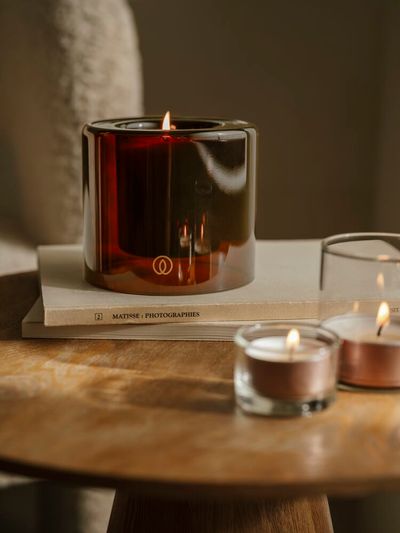 Maxi bougies chauffe-plats parfumées en coupe or rose beaming bliss