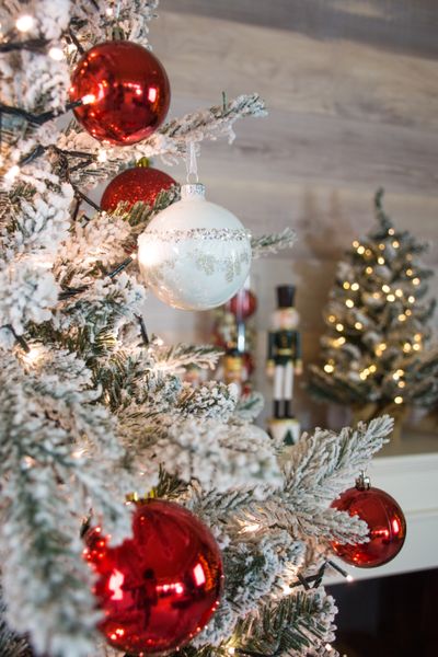 Kunstkerstboom Oslo flocked h210cm