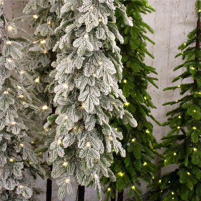 Kerstboom met 60 lampjes h120cm
