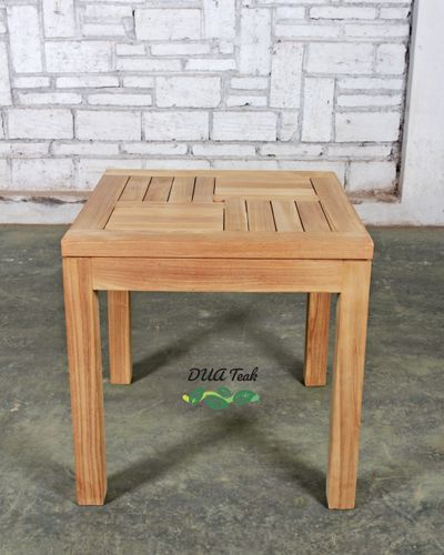 Bajo table