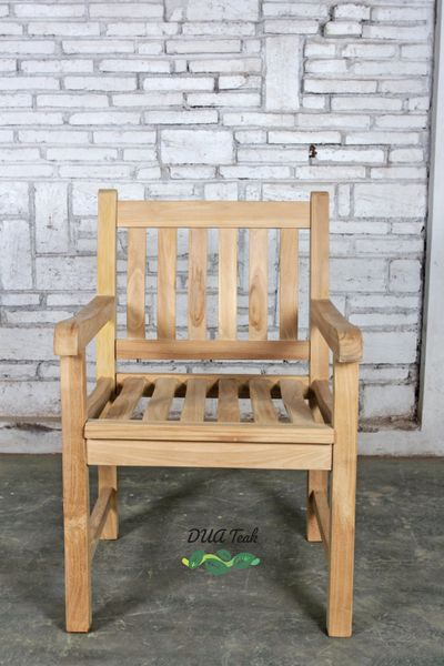 Stoel met armleuning