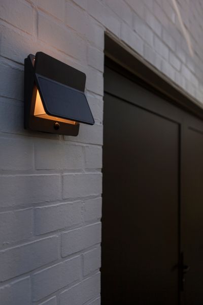 Aleta solar wandlamp
