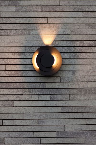 Moov wandlamp