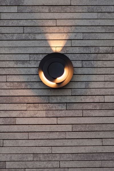 Moov wandlamp
