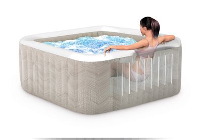 Chevron spa carré hot tube 6 personnes