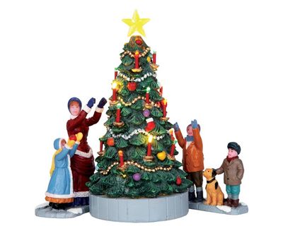 The village tree, set of 3, b/o (4.5v)