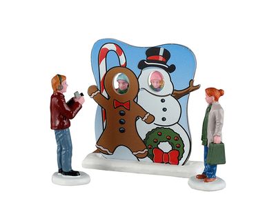 Frosty photo op, set of 3