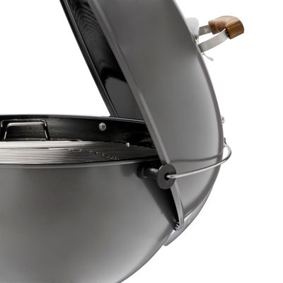Houtskoolbarbecue Master touch premium 70th anniversary