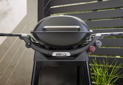 Barbecue au gaz Q3200N+ avec chariot sur roues