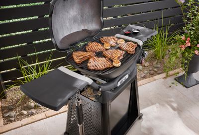 Barbecue au gaz Q3200N+ avec chariot sur roues
