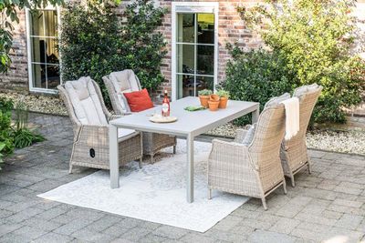 Latina uitschuifbare tafel tot 230cm