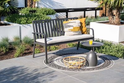 Pisa tuinbank donkergrijs/zand