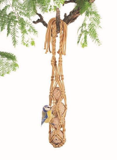 Vetbolhouder macrame tess