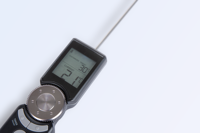 Instant thermometer