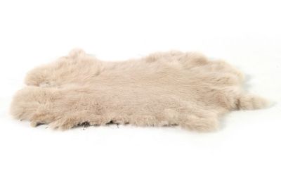 Konijnenvacht skin natuurlijk materiaal 47x36x0,5cm beige