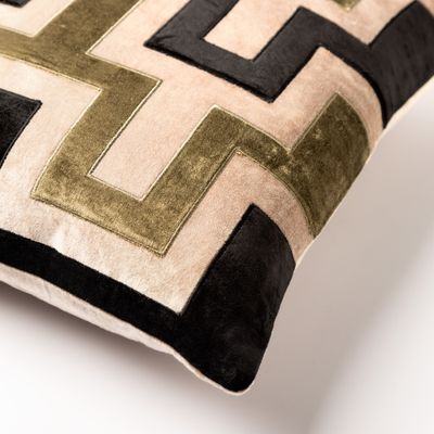 Sierkussen bellona raven 