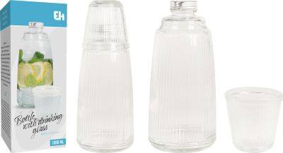 Fles met drinkglas 